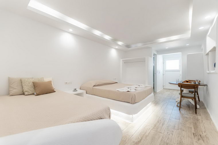 Ground floor apartments for 5 or 6